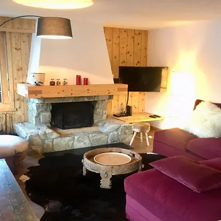 Croix De Coeur 111 *